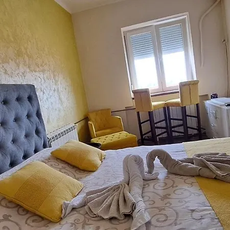 Sajam Apartment *